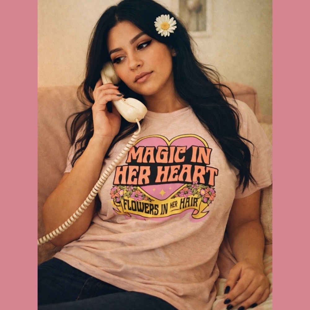 Retro Bohemian, Vintage Romantic Graphic Tee Magic in Her Heart NWOT, Sz  XSmall